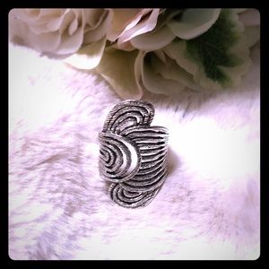 NWT Boho Embellished Silver Plated Ring